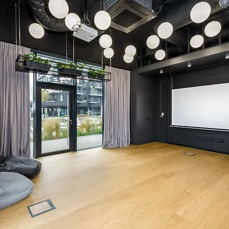 Kairos - Manhattan Premium-klimatyzacja-silownia-sala Kinowa Katowice